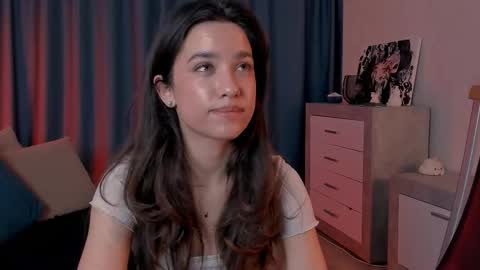 Snapshot of lyanna_tale chatting on October 13, 2025, 9:26 pm Lyanna online show from October 13, 2025, 9:26 pm