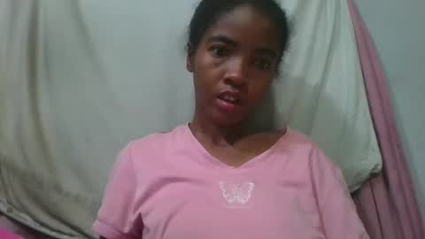lydie856696 online show from June 6, 2026, 2:27 am