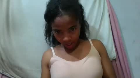 lydie856696 online show from June 8, 2026, 1:50 am