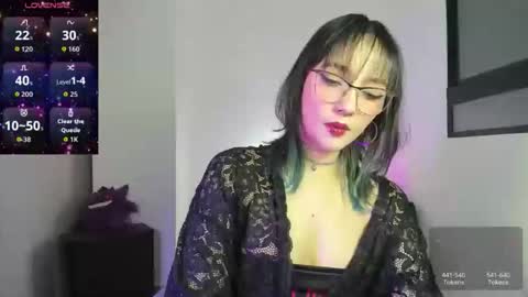 Snapshot of lykaia_rose chatting on January 7, 2026, 3:42 am Lykaia Rose online show from January 7, 2026, 3:42 am