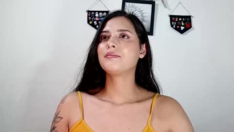 lyla online show from March 9, 2025, 6:06 am