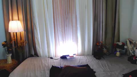 lylia_lust online show from November 24, 2025, 9:47 pm