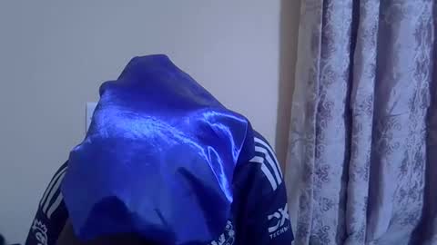 lyn_anna online show from February 2, 2026, 3:27 am