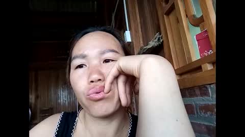 Snapshot of lyn_eva chatting on March 1, 2026, 2:24 am lyn_eva online show from March 1, 2026, 2:24 am