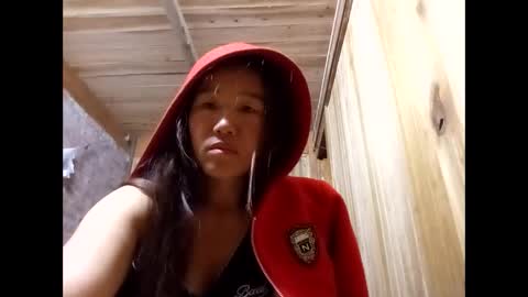 lyn_eva online show from March 10, 2026, 12:26 am