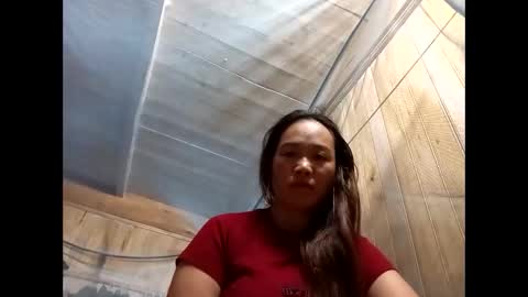 Snapshot of lyn_eva chatting on June 4, 2026, 11:00 pm lyn_eva online show from June 4, 2026, 11:00 pm