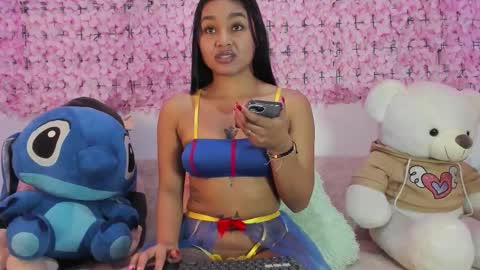 lynda_bonnie online show from November 24, 2025, 7:13 pm