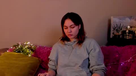 Alice online show from December 6, 2024, 5:55 pm