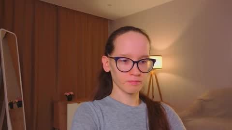 Sara online show from February 22, 2026, 4:05 pm