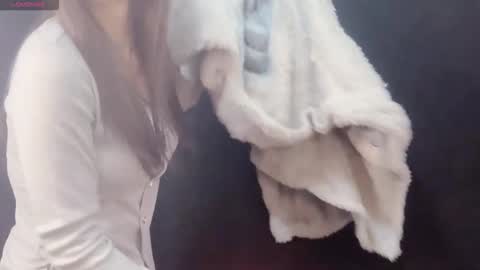 Snapshot of lynnalltop_165_keke chatting on November 3, 2025, 11:48 pm lynnalltop_165_keke online show from November 3, 2025, 11:48 pm