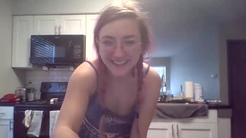 Snapshot of lynnkitten69000 chatting on February 1, 2026, 3:43 pm Lynn online show from February 1, 2026, 3:43 pm