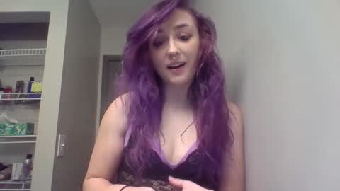 Snapshot of lynnkitten69000 chatting on February 10, 2026, 7:18 pm Lynn online show from February 10, 2026, 7:18 pm