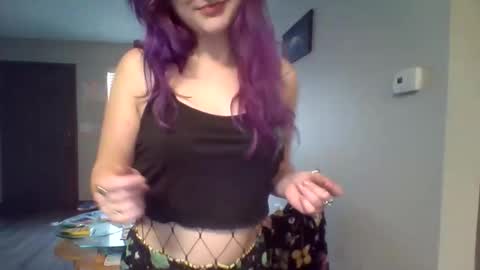 Snapshot of lynnkitten69000 chatting on February 19, 2026, 9:22 pm Lynn online show from February 19, 2026, 9:22 pm