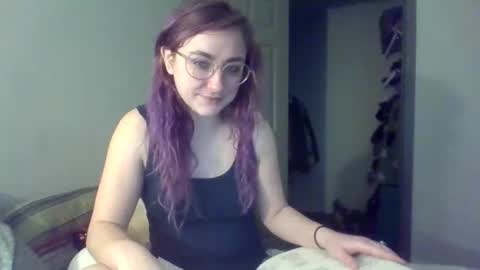 Snapshot of lynnkitten69000 chatting on February 22, 2026, 2:37 pm Lynn online show from February 22, 2026, 2:37 pm