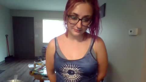 Snapshot of lynnkitten69000 chatting on April 15, 2026, 8:53 pm Lynn online show from April 15, 2026, 8:53 pm