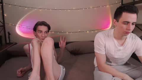 Snapshot of lyonfilm chatting on March 9, 2025, 1:26 pm KennyEliot online show from March 9, 2025, 1:26 pm