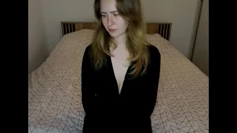 Lura online show from March 10, 2026, 5:29 pm