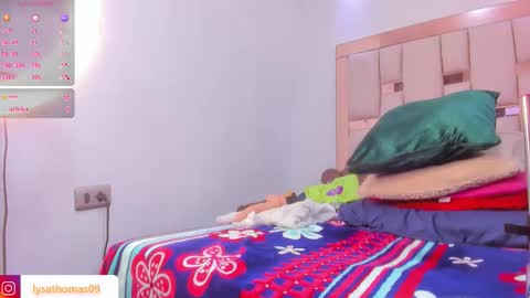 lysa_thomas9 online show from February 3, 2026, 6:40 am