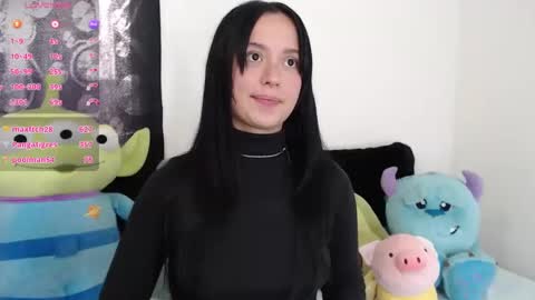 lyshana online show from February 25, 2025, 6:42 pm