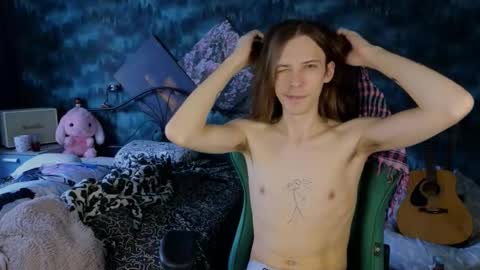 Snapshot of m1shq chatting on September 14, 2025, 3:00 pm m1shq online show from September 14, 2025, 3:00 pm