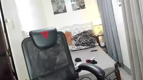 Cutie Yassie online show from January 19, 2025, 10:39 am