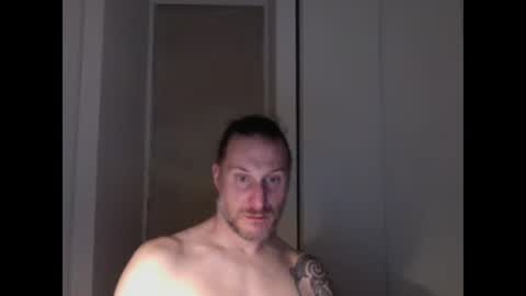 m4rduk online show from November 6, 2025, 7:48 pm