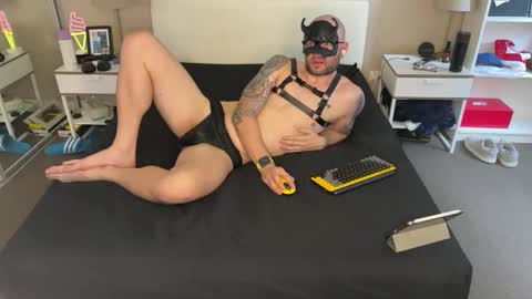 Snapshot of m_ass_k chatting on January 18, 2025, 3:09 am m-ass-k online show from January 18, 2025, 3:09 am