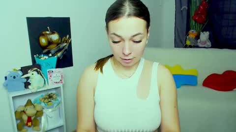 Vikki online show from March 31, 2026, 11:21 am