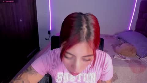 Snapshot of maazikeenx chatting on February 20, 2026, 6:37 am Sara online show from February 20, 2026, 6:37 am