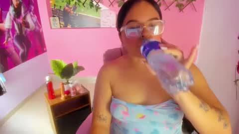 mabelsweet303av online show from October 25, 2025, 8:47 pm