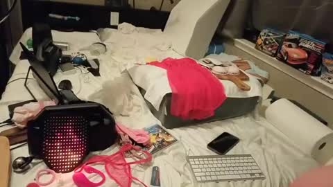 mac1119 online show from December 22, 2025, 4:53 am