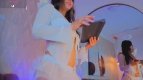 Maca online show from October 31, 2025, 11:33 am