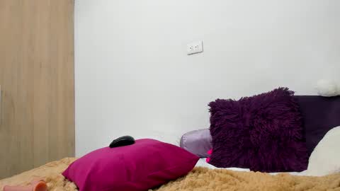 macarenaawills online show from January 27, 2025, 7:24 pm