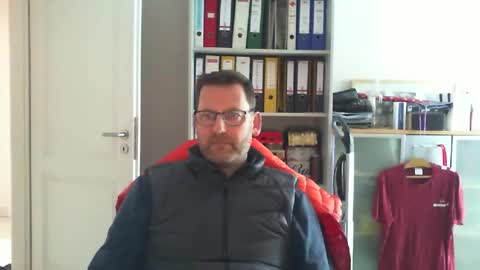 macfly67 online show from February 28, 2025, 12:31 pm