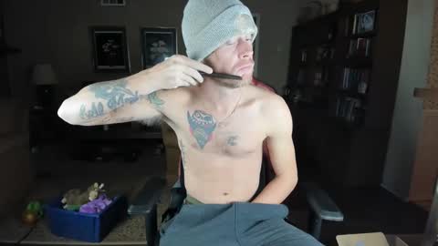 Snapshot of machinecumkelly69 chatting on January 8, 2025, 4:34 am machinecumkelly69 online show from January 8, 2025, 4:34 am