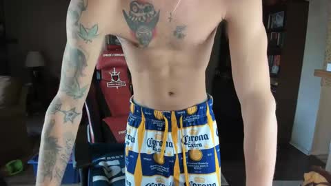 Snapshot of machinecumkelly69 chatting on January 14, 2025, 8:15 pm machinecumkelly69 online show from January 14, 2025, 8:15 pm