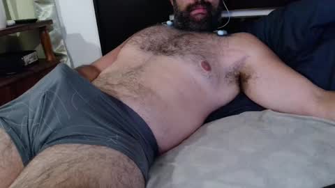 machoathome online show from April 6, 2026, 4:46 am