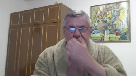 Macho online show from February 11, 2025, 9:03 pm