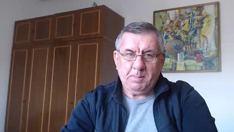 Macho online show from February 17, 2025, 2:37 pm