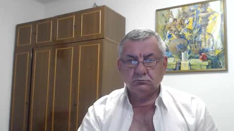 Macho online show from June 9, 2026, 9:59 pm