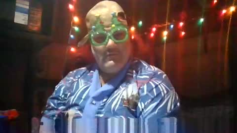 machu el bibliotecario online show from December 6, 2024, 7:54 am