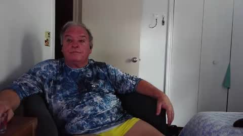 mackdocc001 online show from November 22, 2025, 6:18 pm