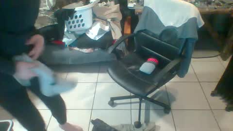 mackdog1369 online show from February 18, 2025, 10:03 pm