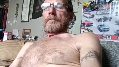 mackdog1369 online show from April 22, 2026, 5:36 pm