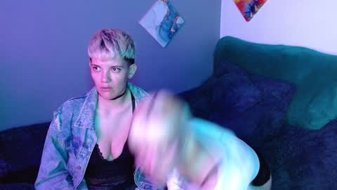 Noah Askew online show from December 27, 2024, 7:08 am