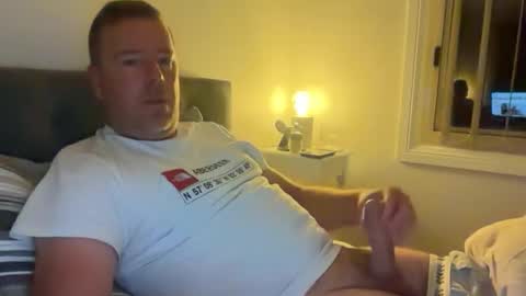 macmac818181 online show from December 22, 2025, 3:31 pm