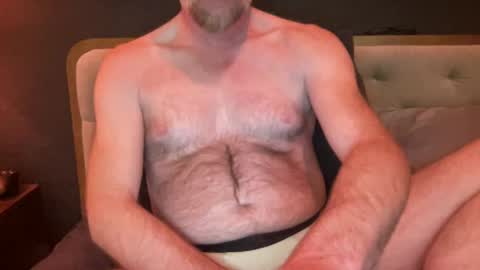 Snapshot of macsf chatting on October 7, 2025, 3:04 am macWA online show from October 7, 2025, 3:04 am