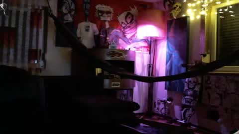 Snapshot of mad_dem0n chatting on November 5, 2025, 12:43 am Manuel online show from November 5, 2025, 12:43 am