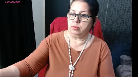 Snapshot of madam_sanjanne chatting on December 12, 2024, 6:25 am Madam Sanjanne online show from December 12, 2024, 6:25 am