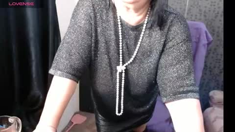 Snapshot of madam_sanjanne chatting on January 26, 2025, 3:59 am Madam Sanjanne online show from January 26, 2025, 3:59 am